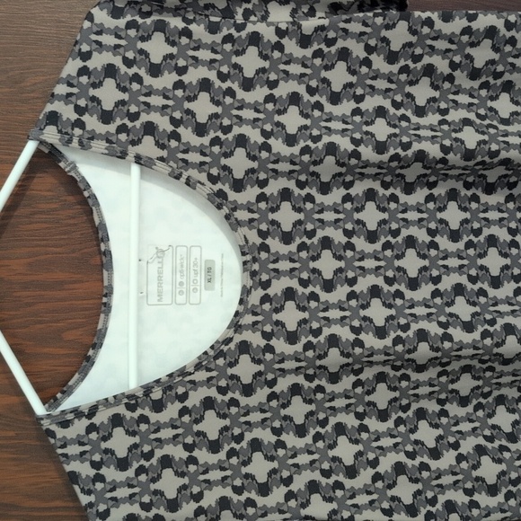 Merrell Athletic Dress Black And Gray Short Sleeve T-shirt Dress UPF 30+ Size XL - Picture 3 of 7